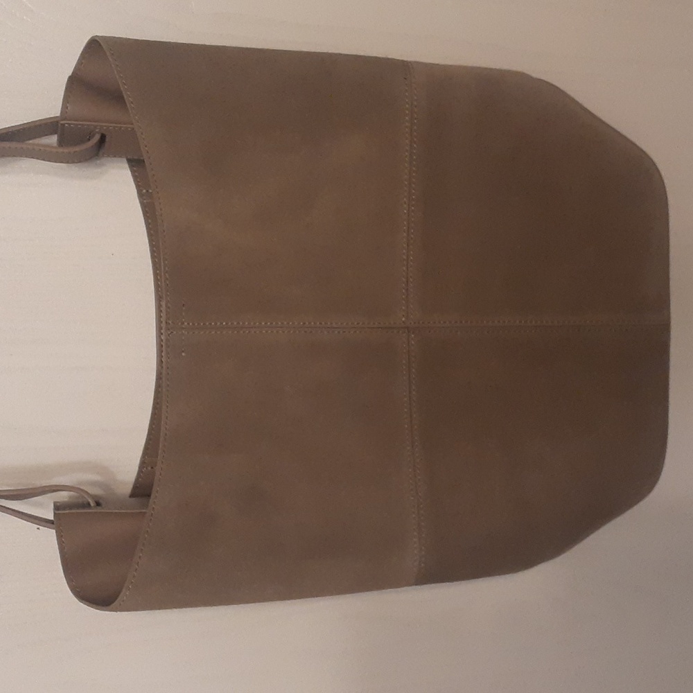 Genuine Leather shoulder bag, Khaki. BRAND NEW.
